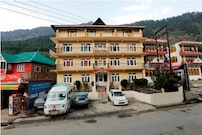 Hotel Mohan Palace, Manali Hotel Mohan Palace, Manali