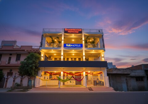 FabHotel Sahaswatam Stay
