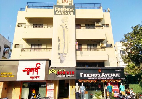 Hotel Ashwin Lodging & Boarding