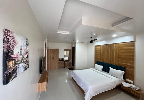 Lotus Suites