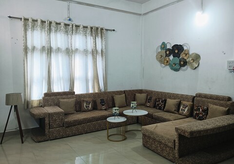 Debo s Homestay