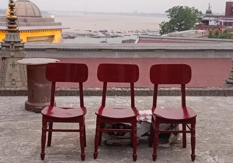 Shiva Roamers Hub Hostel