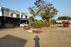 ashopalav hotel, Anand ashopalav hotel, Anand