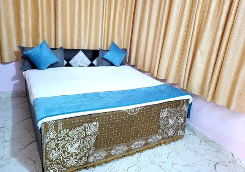 Shri Vrindavan Spiritual Stay