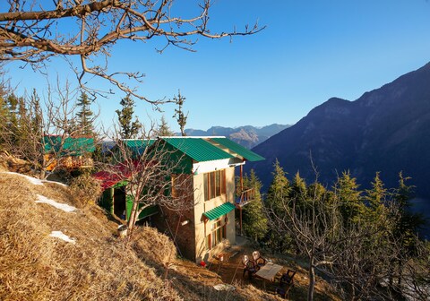 Sunny Cottage