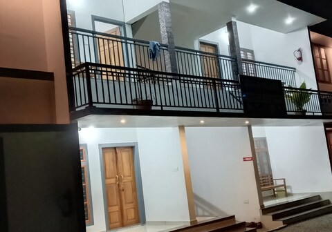 Green palace service villa and spa