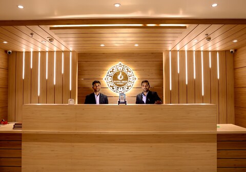 HOTEL DEEP CONTINENTAL