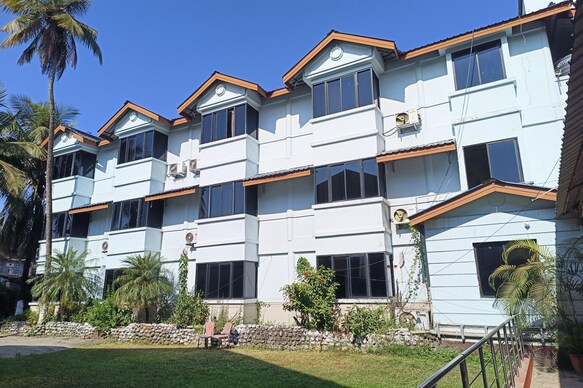 Dibrugarh Club House