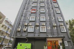 Townhouse Sarjapur Near Bellandur, Bangalore Townhouse Sarjapur Near Bellandur, Bangalore
