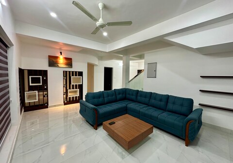 Padnamabham Villa: Blissful 3BHK Stay Near Airport