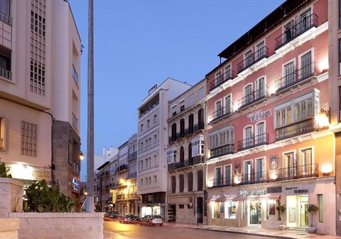 Sercotel Tribuna Malaga