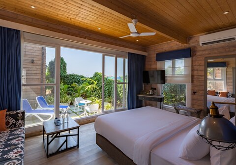 Living Room Beach Resort