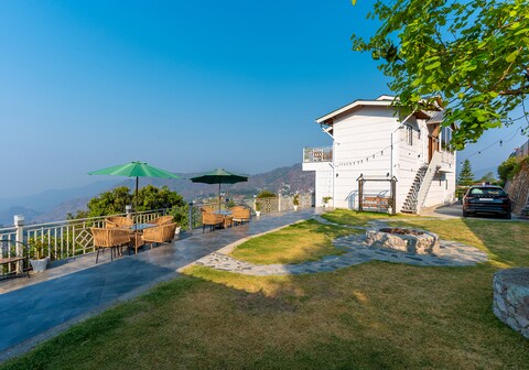 Peace stay by the lake hill : Bhimtal