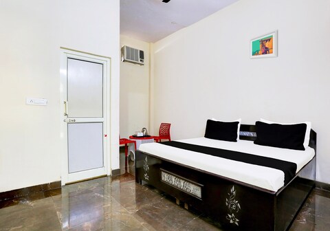 Hotel O Krishna Hotel & Guest House
