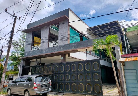 Hotel O Kost 3 Kelor Syariah