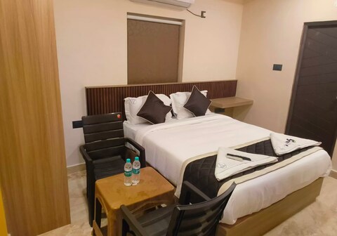 Nebo Suites