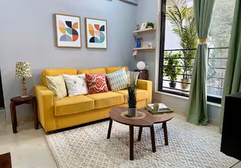 Fortune Modern 2BHK in Bandra at Trendy Location