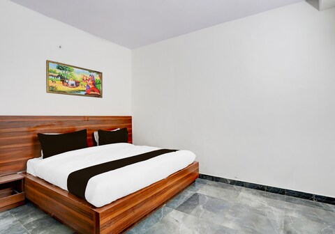 Hotel O Mayur Deluxe