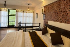 Oak Stays By Hillwayn, Wayanad Oak Stays By Hillwayn, Wayanad