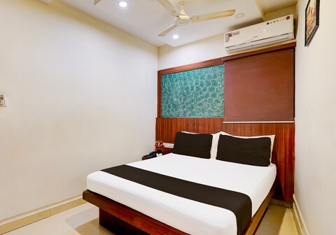 Hotel O Queen shell residency Vadapalani