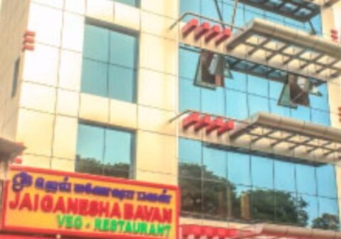 HOTEL SRI GANESHA PALACE