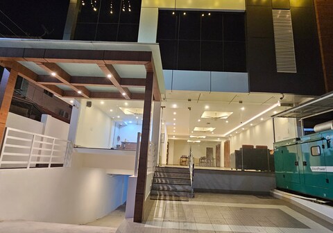 Blueway Residency Down Town Hotel