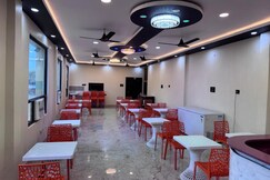 Temple View Guest House | 20 Mts from Ram Mandir, Ayodhya Temple View Guest House | 20 Mts from Ram Mandir, Ayodhya