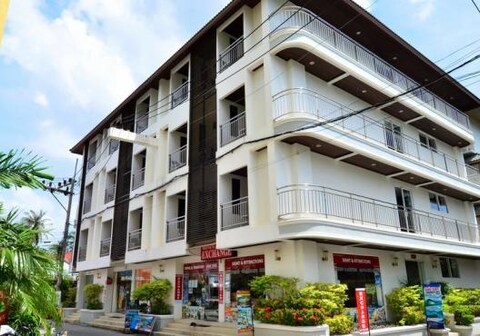Samui First House Hotel