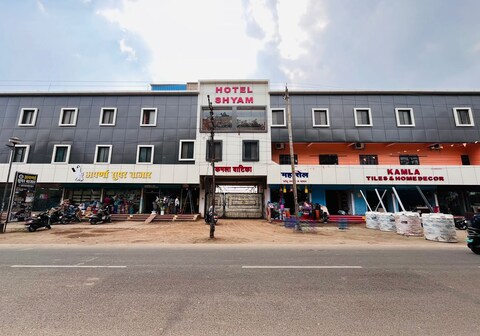 Shri Shyam Hotel