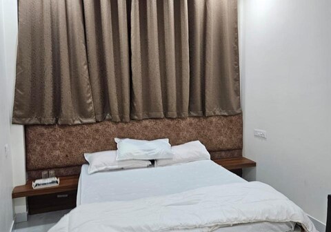 Hotel Shree Shyam Palace