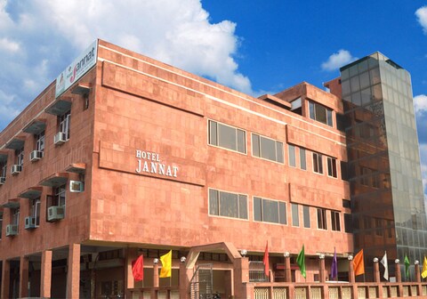 Hotel Jannat