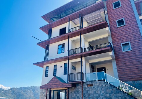 Kasauli Greens | Premium Rooms