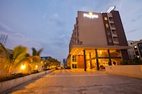 Mapple Adhwaryou, Pune Mapple Adhwaryou, Pune