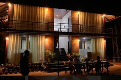 Tranquil glass house by Coorg Tree House, Coorg Tranquil glass house by Coorg Tree House, Coorg