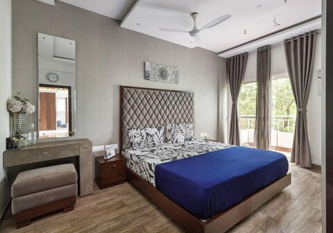Indigo Apartment by Red Olive|3BHK|Pool|Nr Manyata