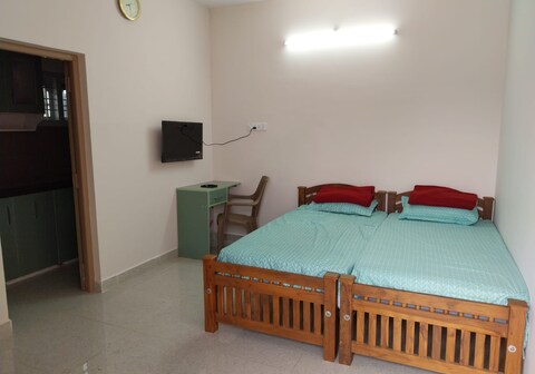 Laksha Leisure Studio