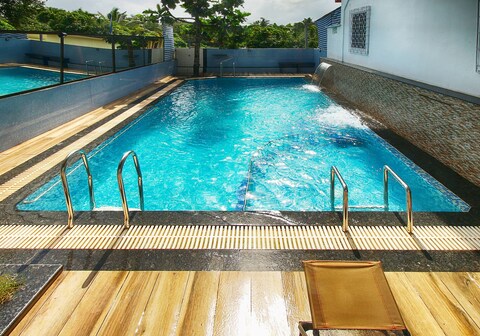 Hotel 7Seas by Solara Hospitality