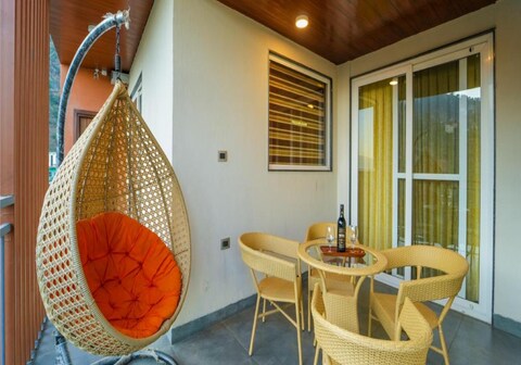 Skylight bnb 3 BHK Shimla