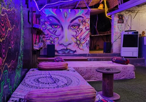 Andaz Arambol - Artist Party Hostel