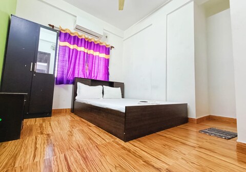 Sun Stay Inn near TCS Newtown DLF 2