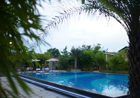 7 TIGERS RESORT TADOBA