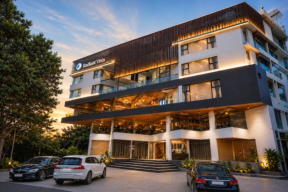 Hotel Radiant Vista