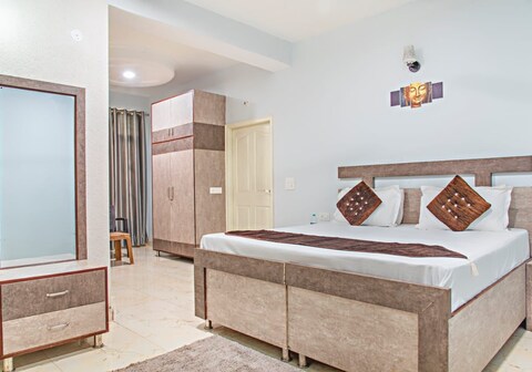 Heaven View 3bhk Apartments