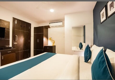 Juststay Sky