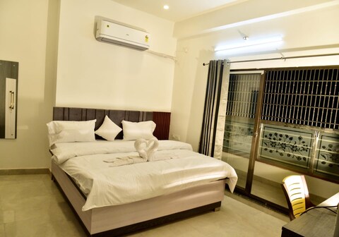 Shreeniti Stay | Entire 3BHK Apartment