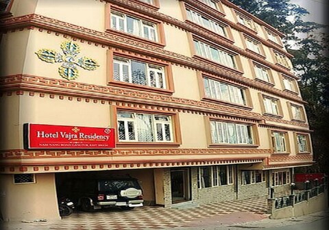 Hotel Vajra Residency