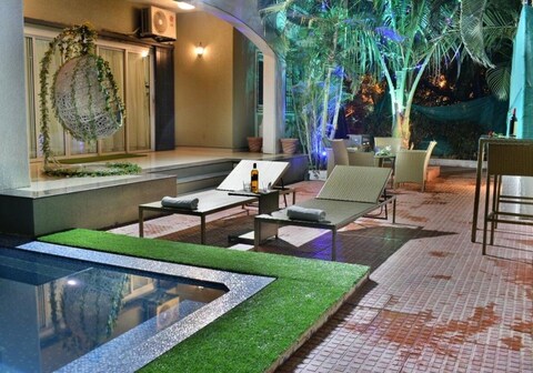 Zondela inn Arpora 6bhk private pool villa