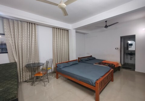 Green Garden Apartments