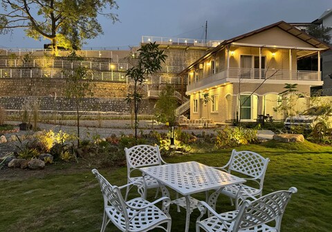 Cliff-House, 3BHK Luxe Farmhouse 1km to Rajpur Road