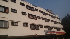 Hotel Nilgiris, Mysore Hotel Nilgiris, Mysore